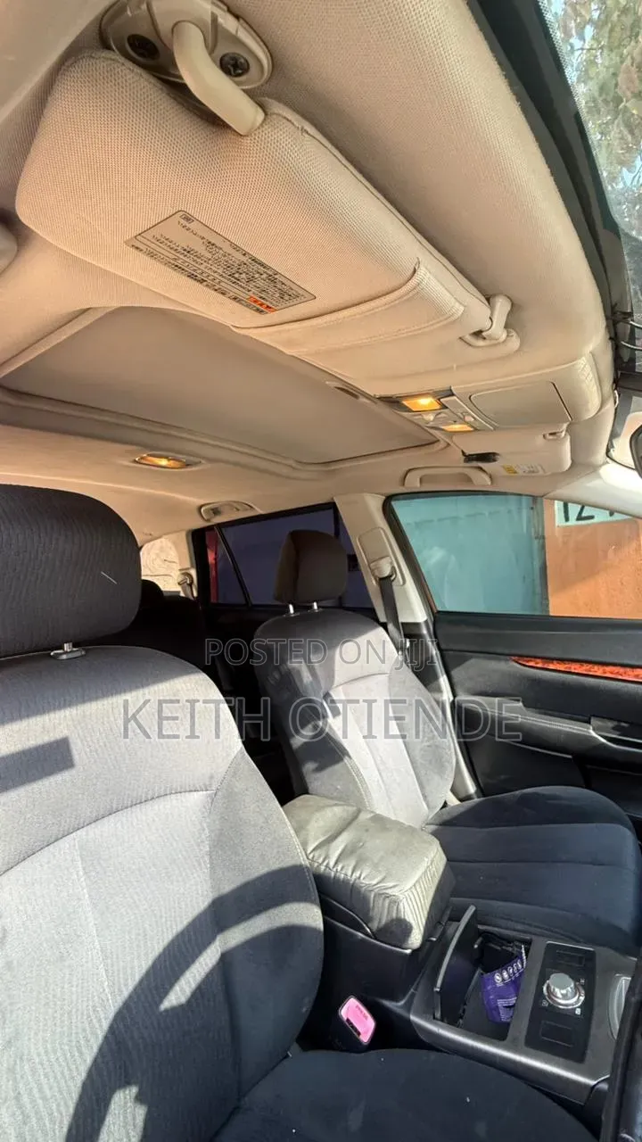 Subaru Outback 2.5i Premium 2013