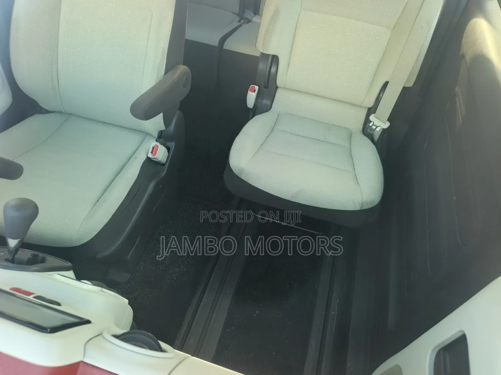 Toyota Porte 1.5 FWD 2020