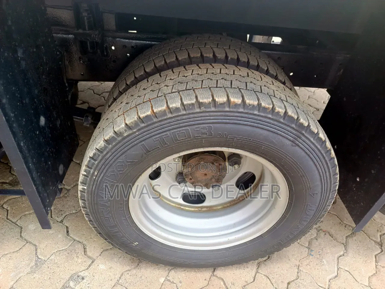 Selling Hino Dutro Truck With Crane Same as KPLC 2018 White