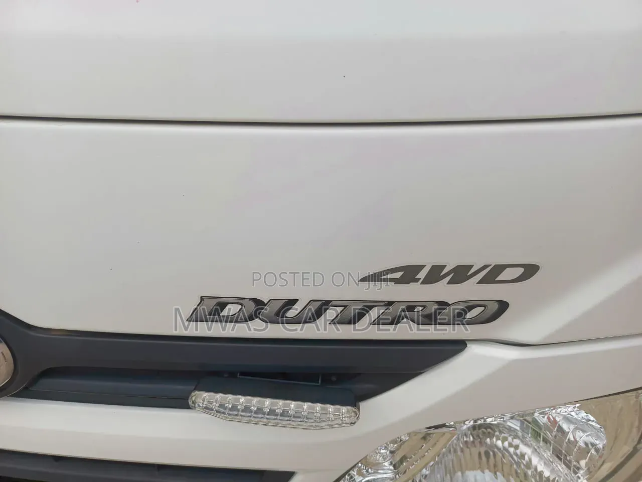 Selling Hino Dutro Truck With Crane Same as KPLC 2018 White