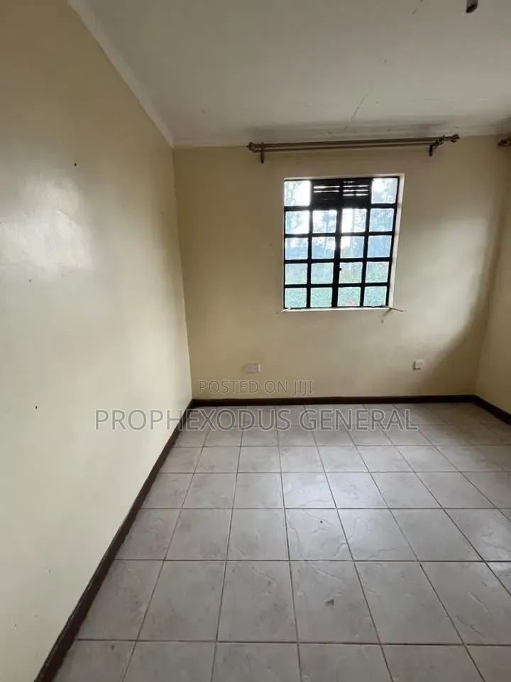 3bdrm Bungalow in Kandisi for sale
