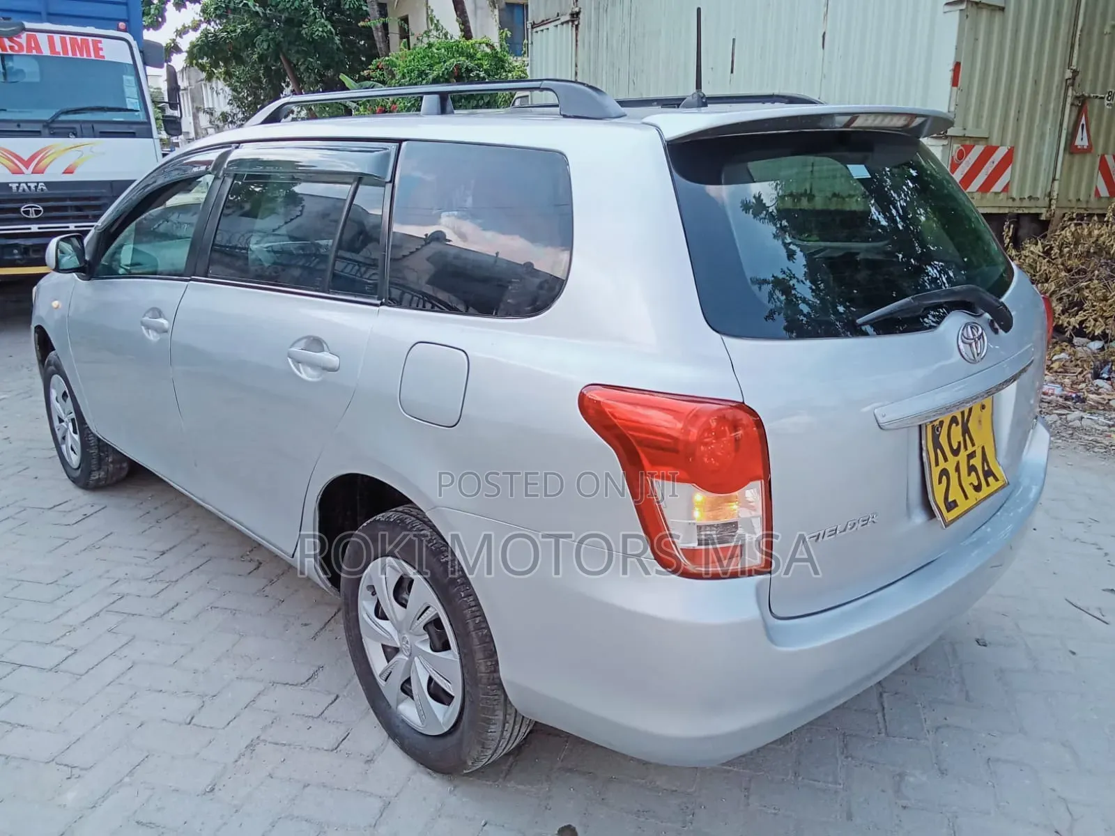 Toyota Corolla Fielder 2011 Gray
