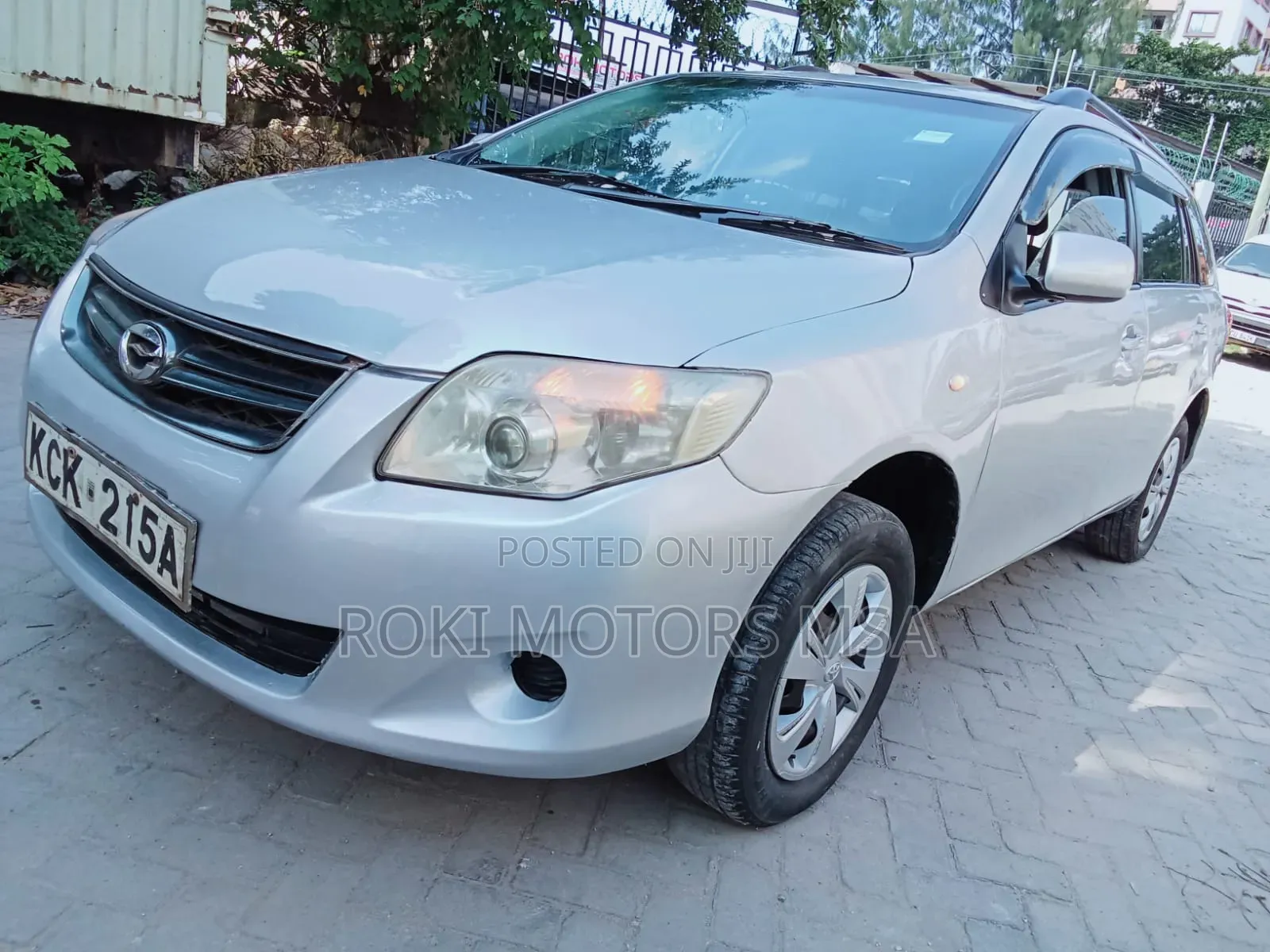 Toyota Corolla Fielder 2011 Gray
