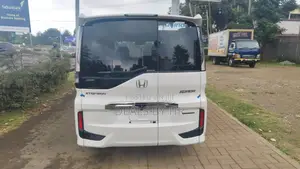 Honda Stepwgn 2018 White