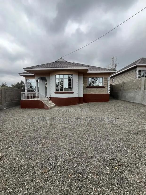3bdrm Bungalow in Matasia for sale