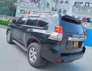 Toyota Land Cruiser Prado 2014 Black
