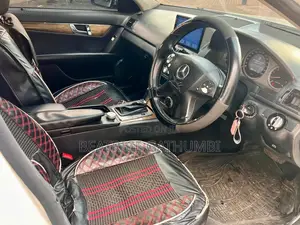 Mercedes-Benz C200 2009 Pearl