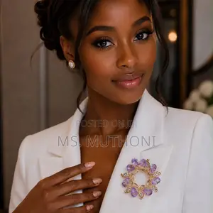 Meet the Perfect Accessory, the Brooch!