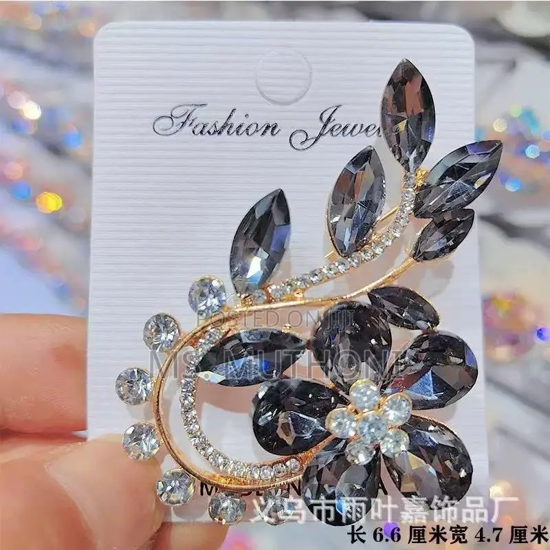 Meet the Perfect Accessory, the Brooch!