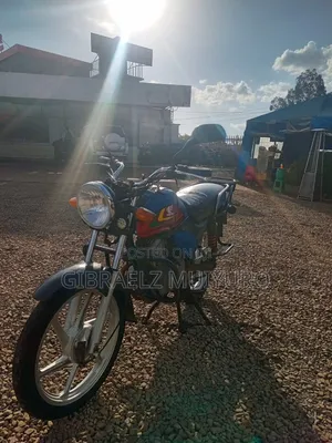 Honda CB 2019 Red