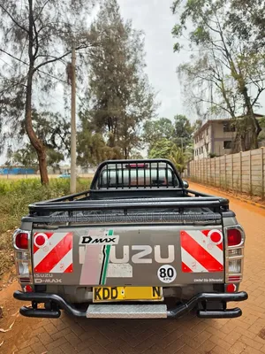 Isuzu D-MAX 2021 Gold