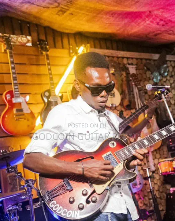 Guitar Teacher / Guitar Tutor