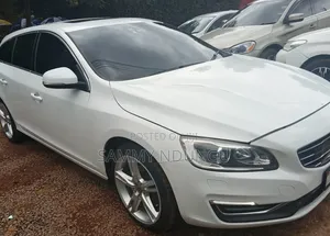 Volvo V60 2018 White