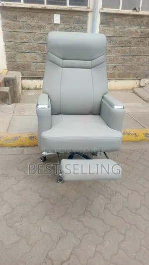 Elegant Grey High Executive Office Chair With Footrest