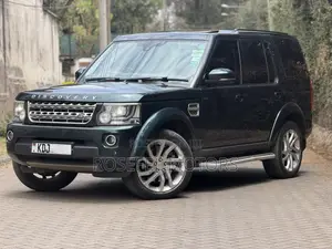 Land Rover Discovery 2015 Green