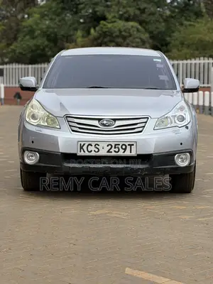 Subaru Outback 2012 Silver