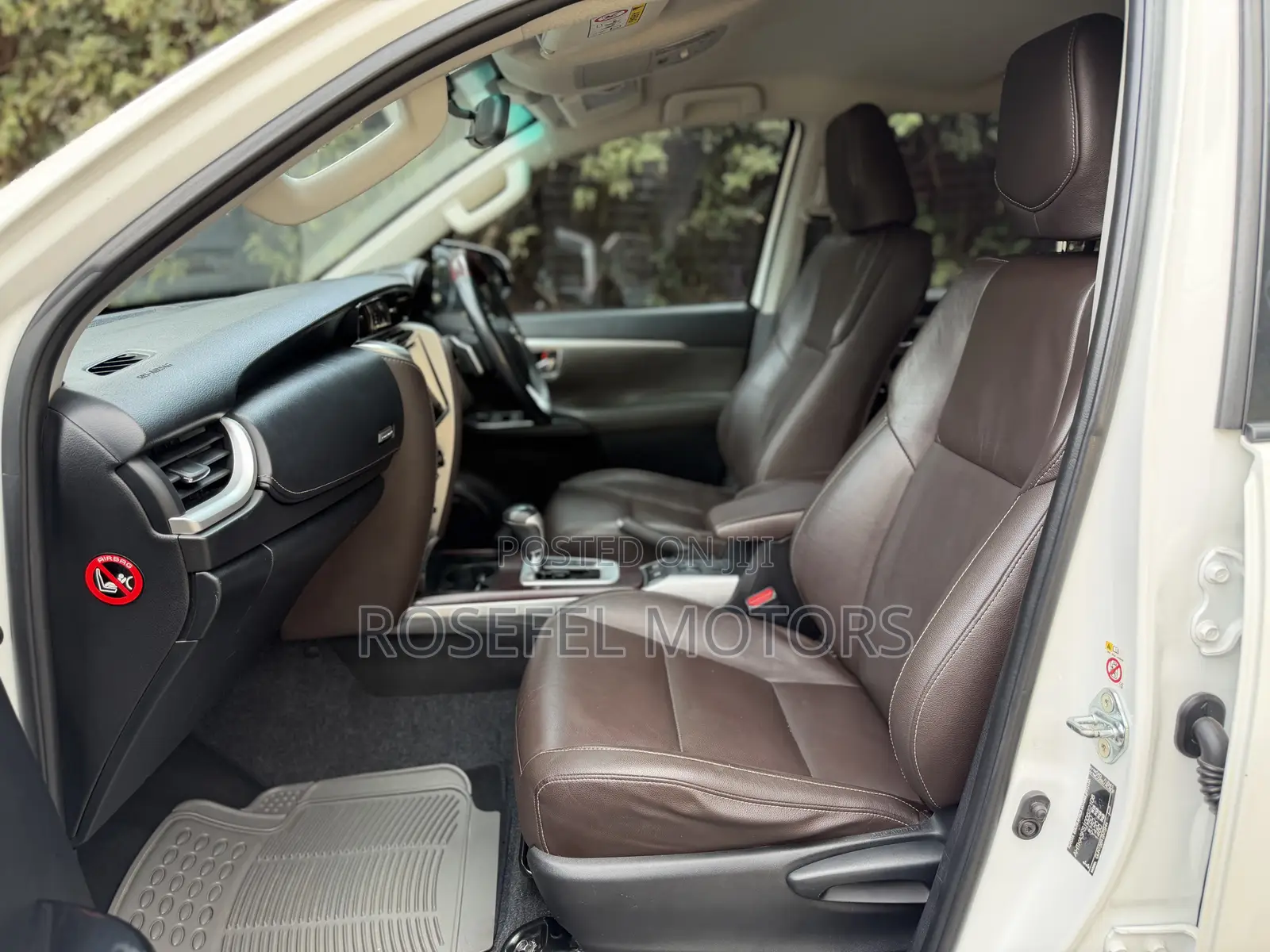 Toyota Fortuner 2.8 D AWD 2019 White