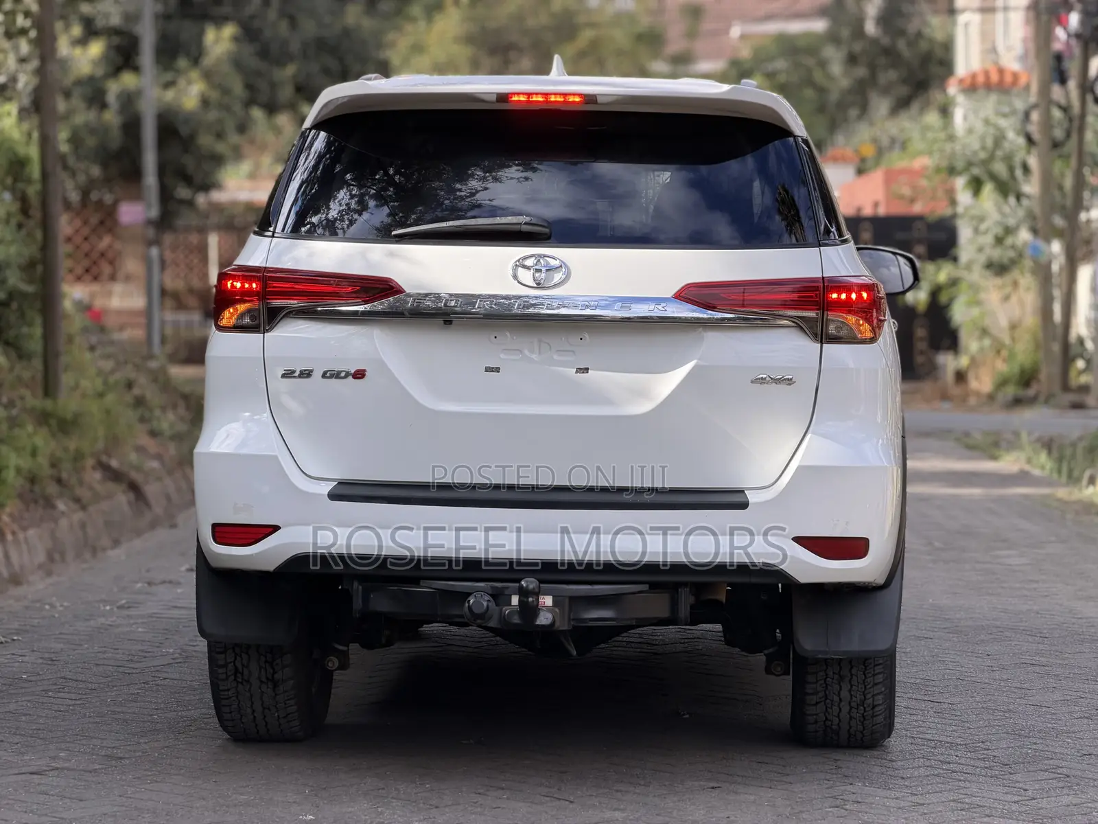 Toyota Fortuner 2.8 D AWD 2019 White