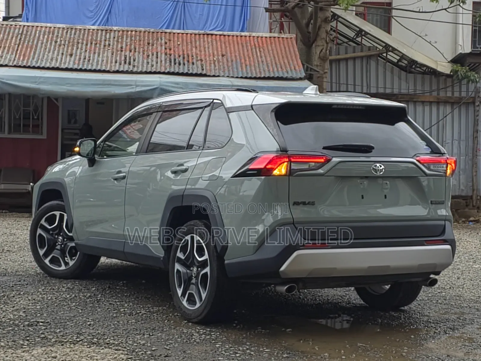 Toyota RAV4 Adventure AWD 2020 Green