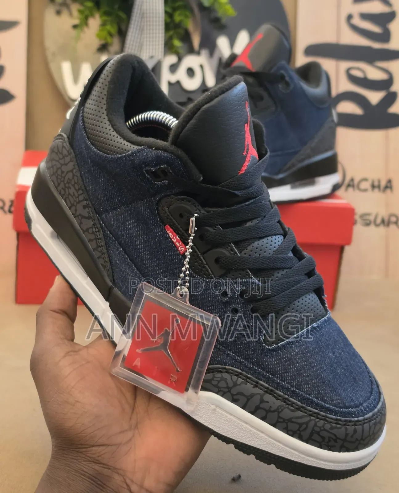 Jordan 3 Levis Shoe