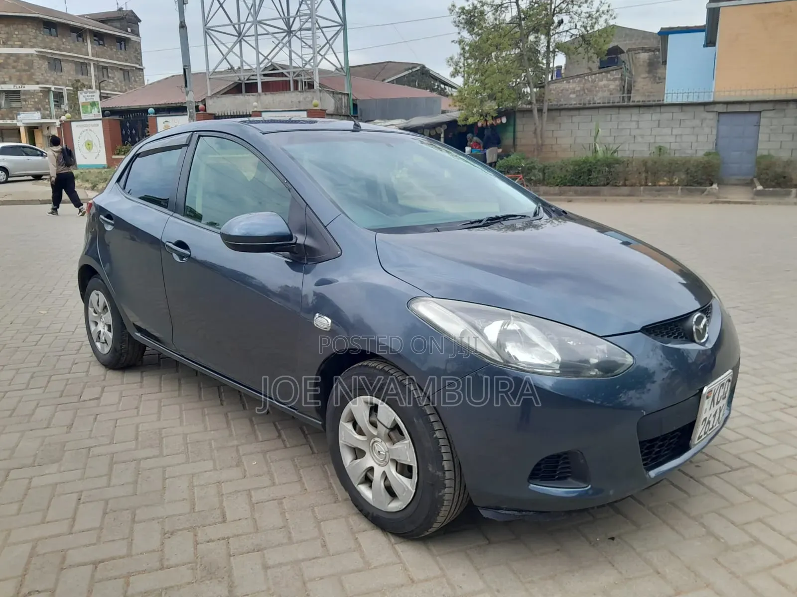 Mazda Demio 2011