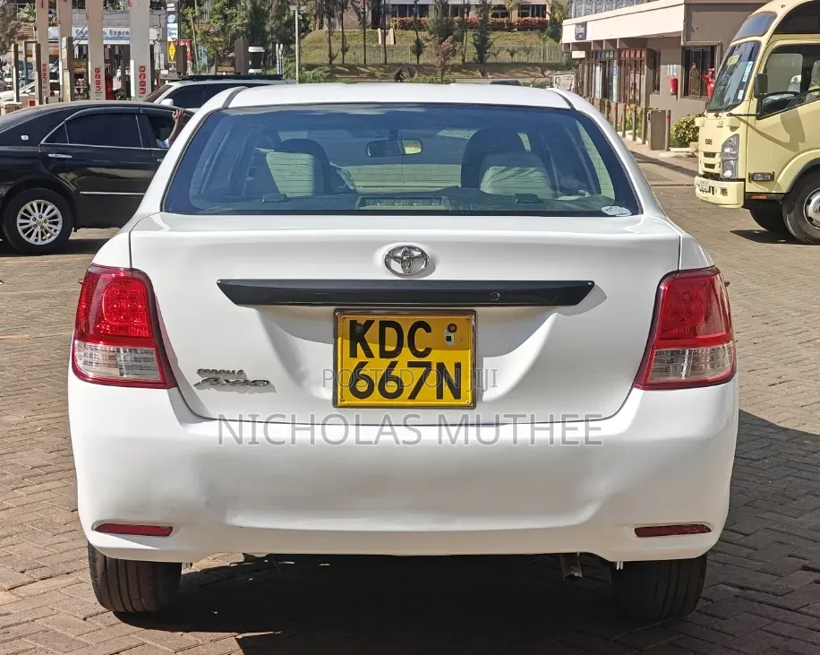 Toyota Axio 2014 White