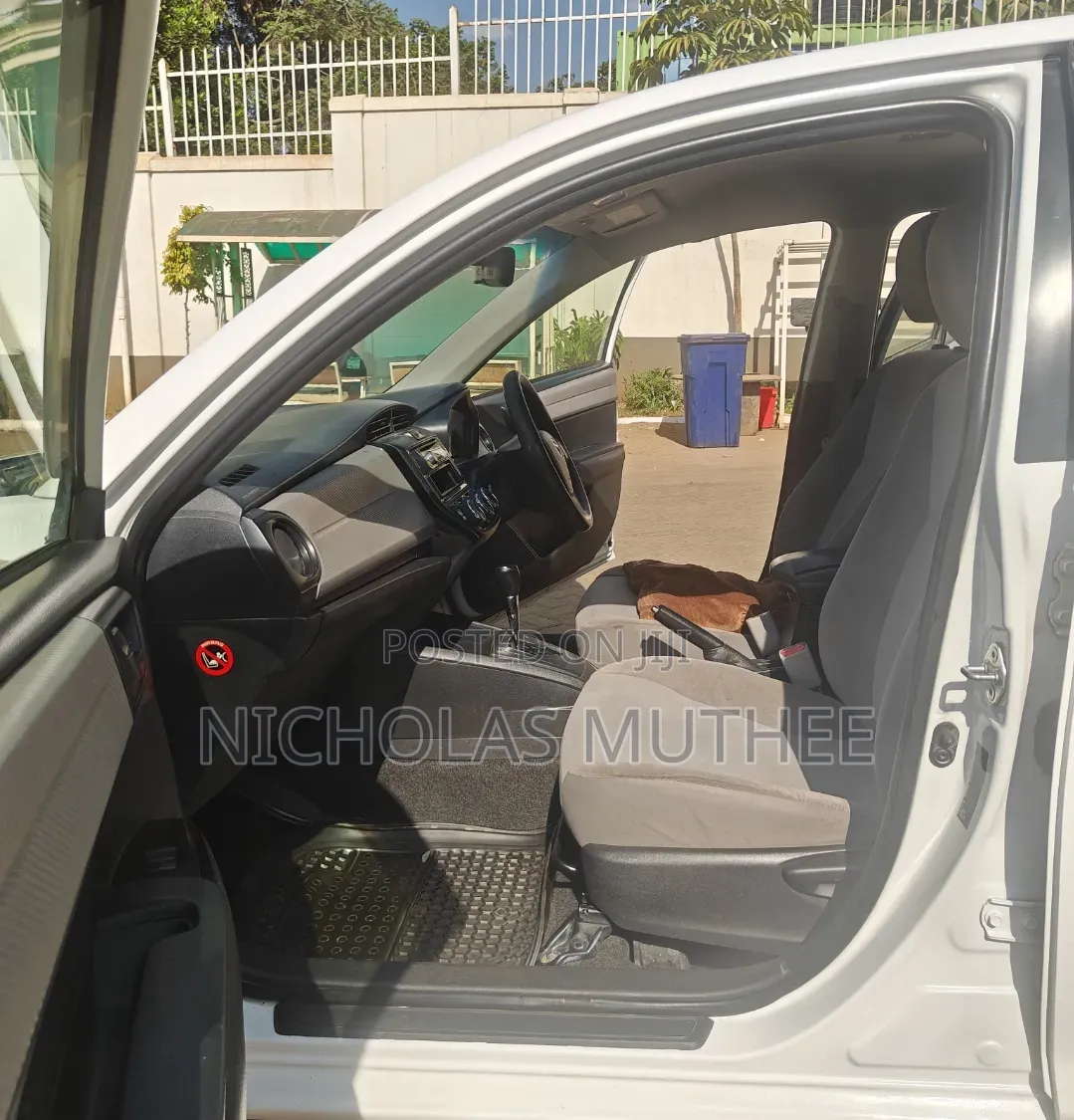 Toyota Axio 2014 White