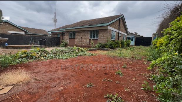 3bdrm Bungalow in Riruta for sale