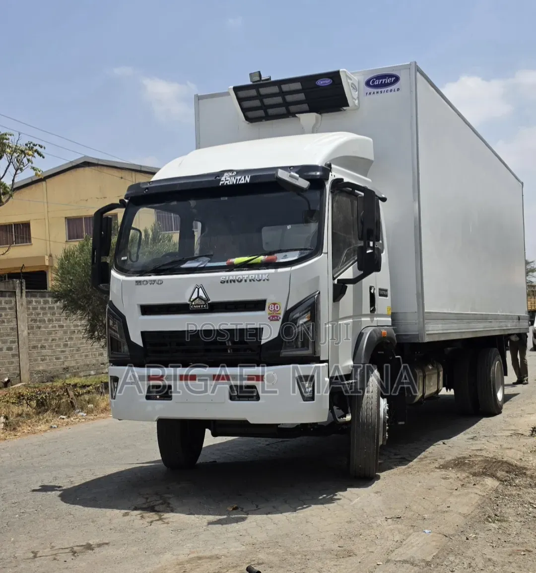 Howo Trucks With Refeer /Refrigerated Body
