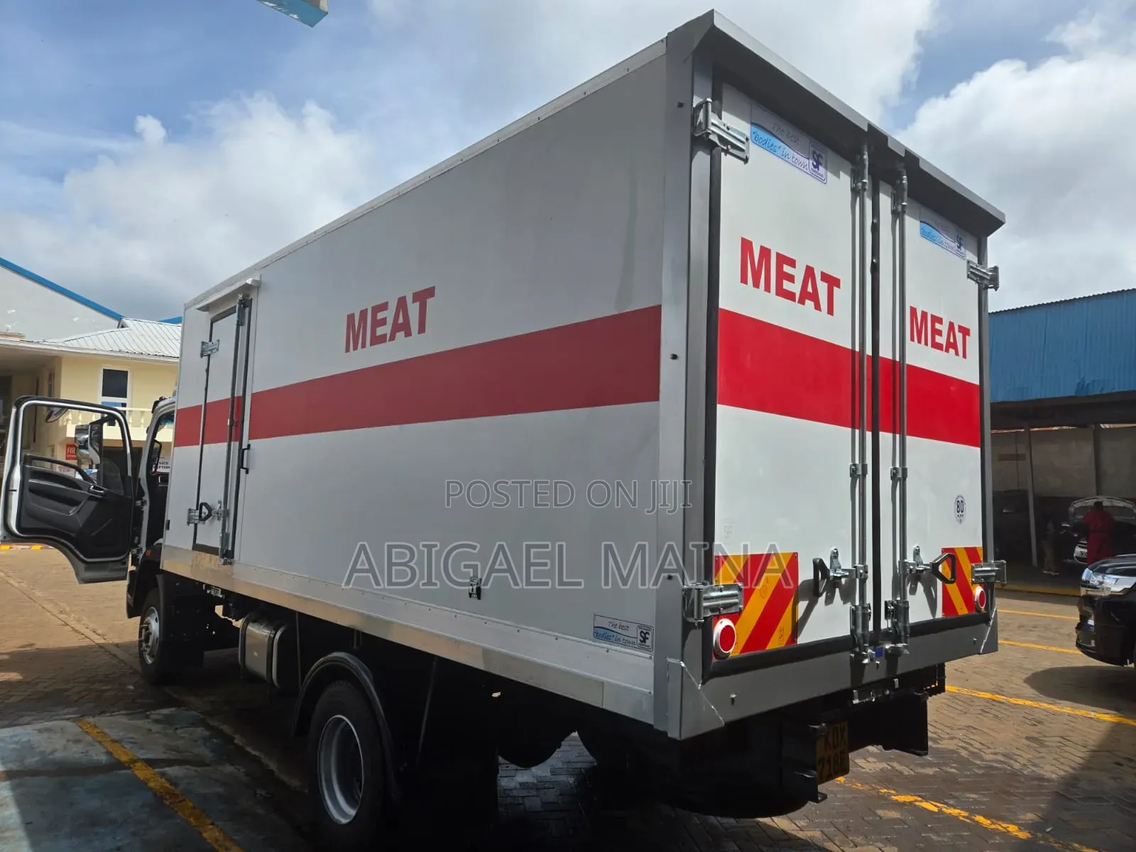 Howo Trucks With Refeer /Refrigerated Body