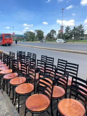 Wooden Varnish Mahogany Restaurant Chairs
