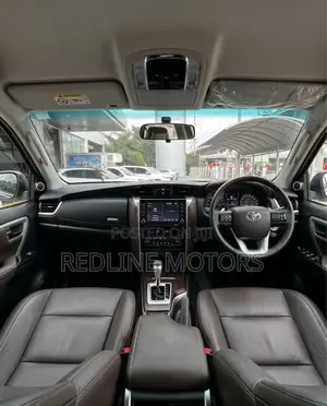 Toyota Fortuner 2.4 D AWD 2019 Brown