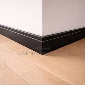 Black Wall Skirting