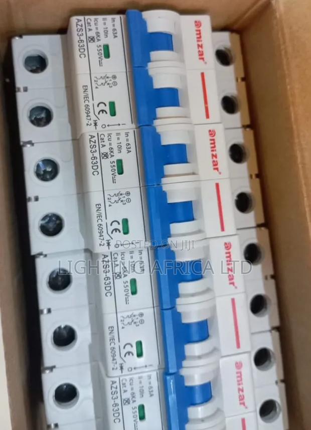 Amizar 63A Solar Dc Breaker Switch 550 Volts