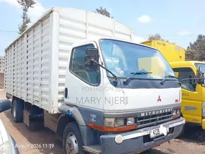Mitsubishi Fh215 Lorry 2014 White