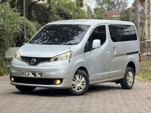 Nissan NV350 2012 Silver