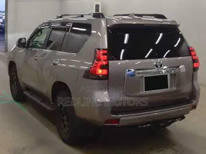 Toyota Land Cruiser Prado 2.8 2019 Ivory