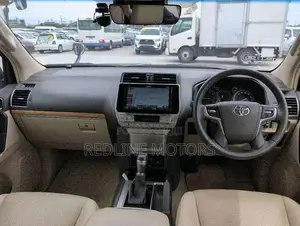 Toyota Land Cruiser Prado 2.7 2020 Gray