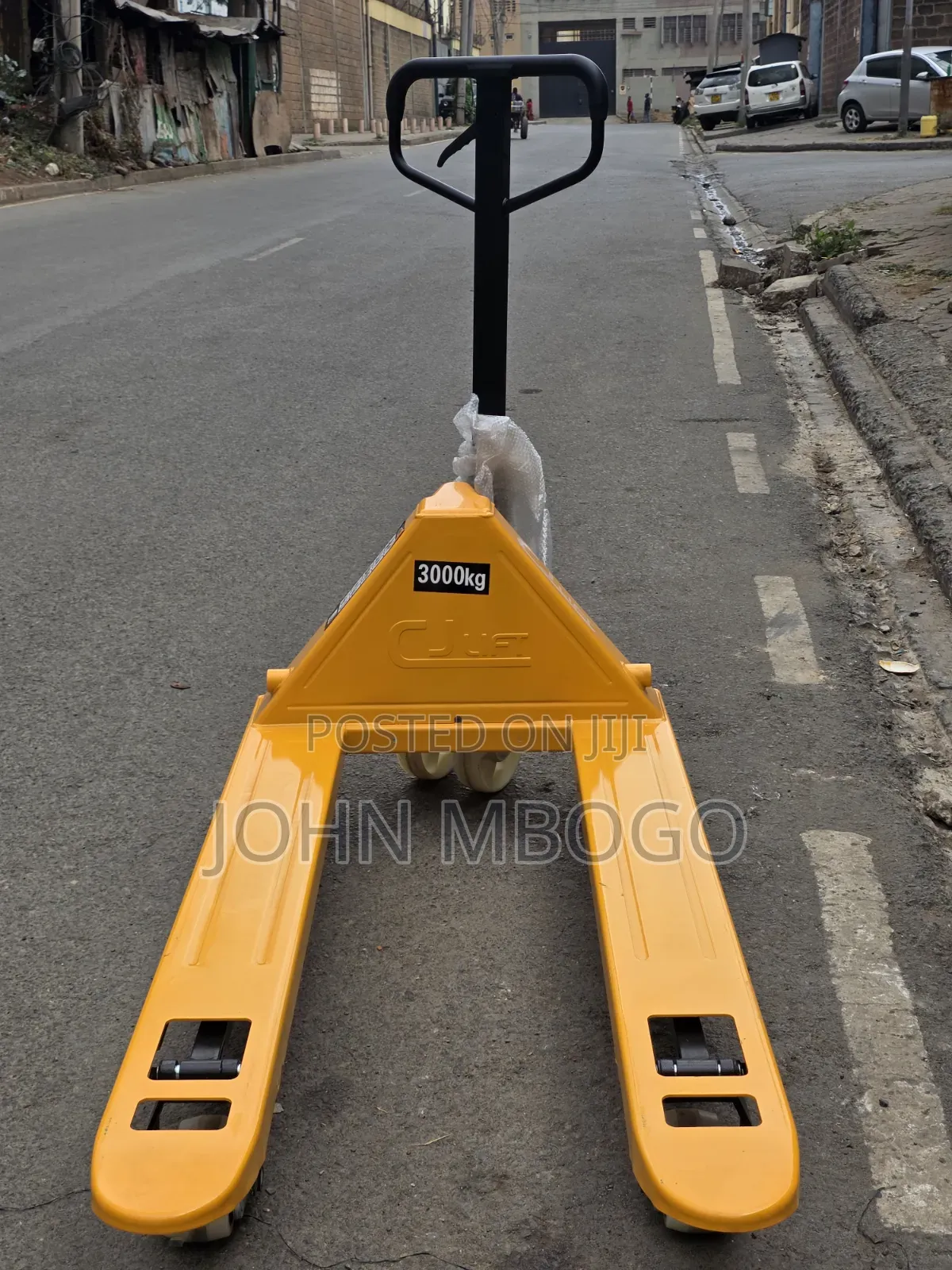 Hand Pallet Truck -3000kg (Manual)