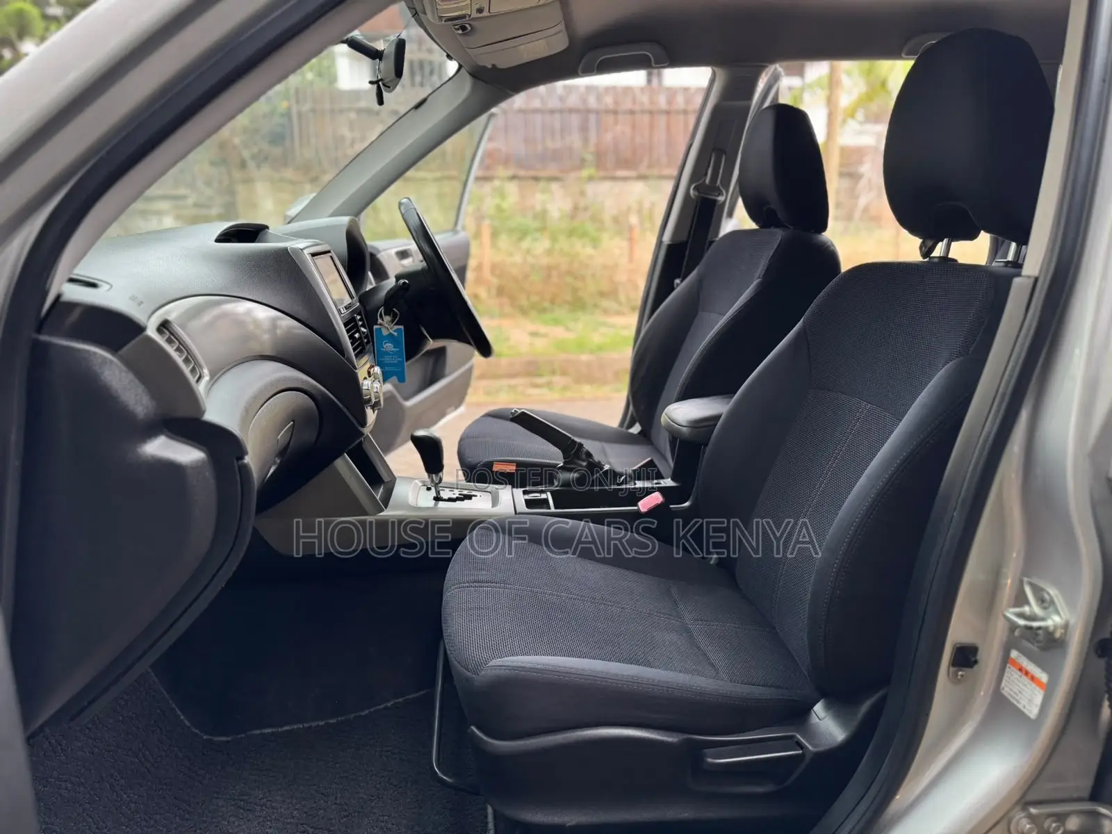 Subaru Forester 2010 Silver