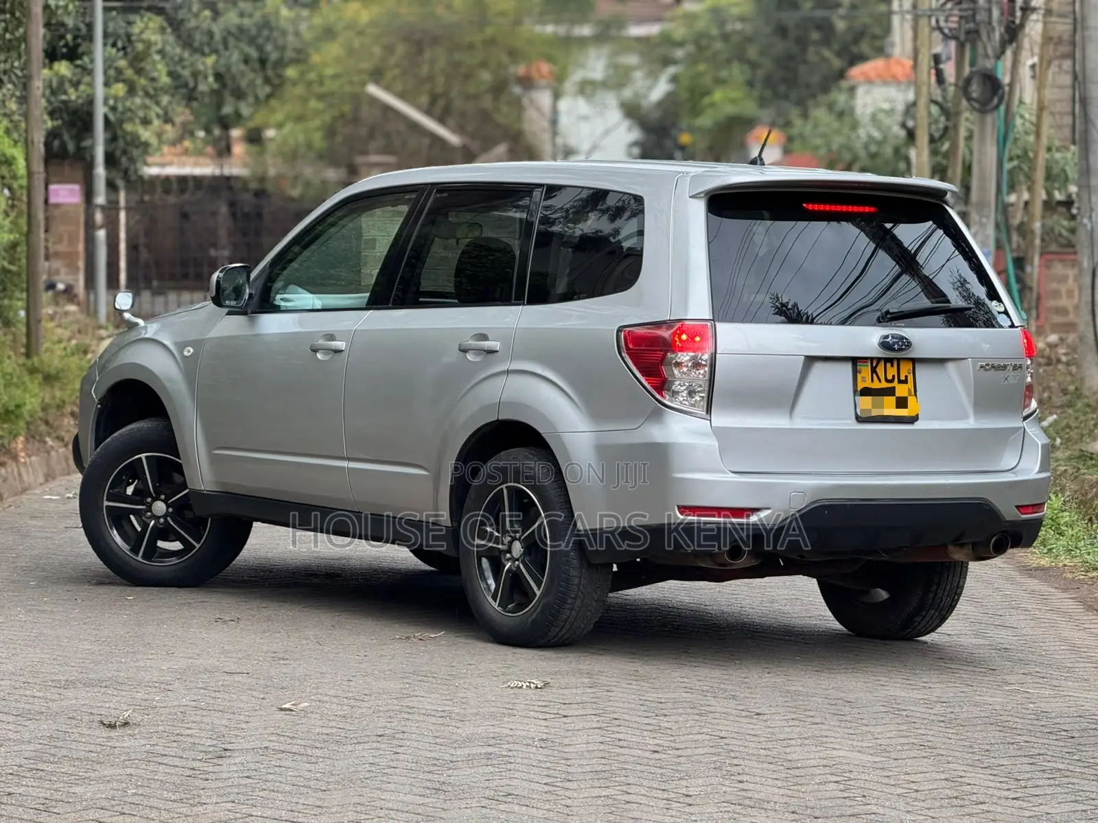Subaru Forester 2010 Silver