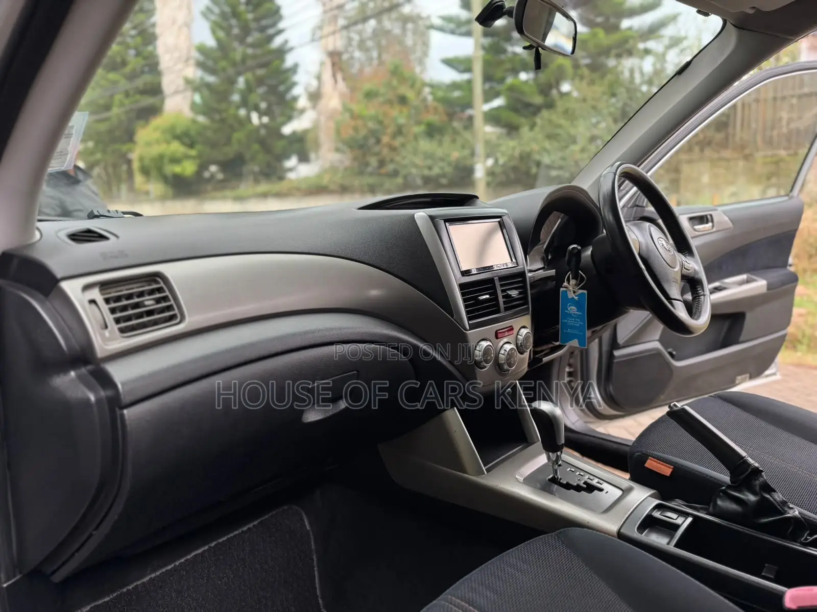 Subaru Forester 2010 Silver