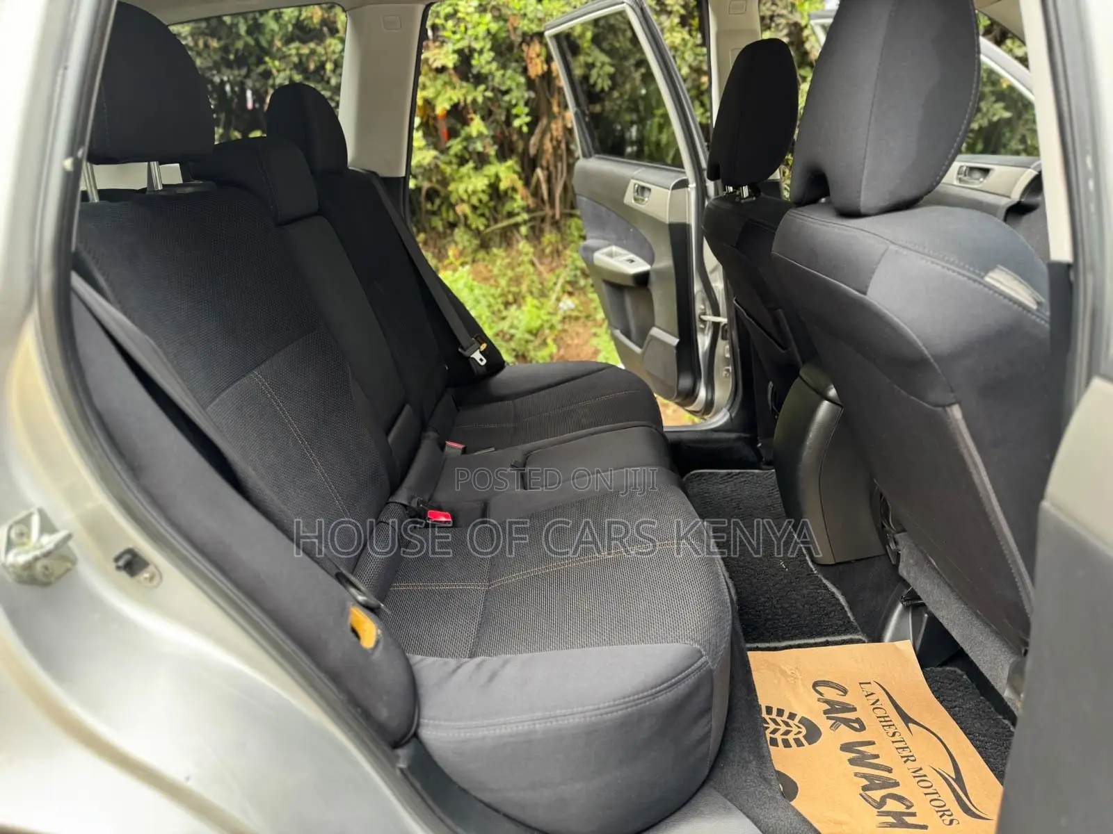 Subaru Forester 2010 Silver