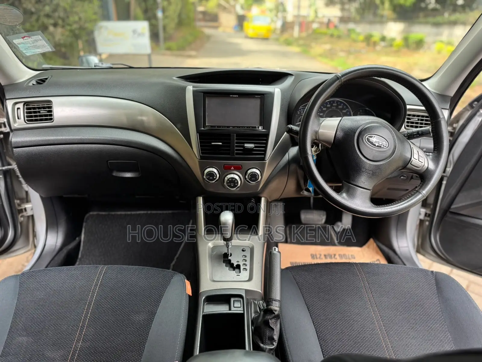 Subaru Forester 2010 Silver