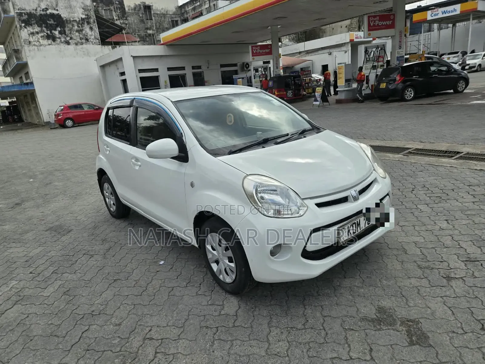 Toyota Passo 2015 White
