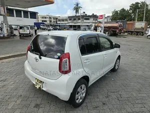 Toyota Passo 2015 White