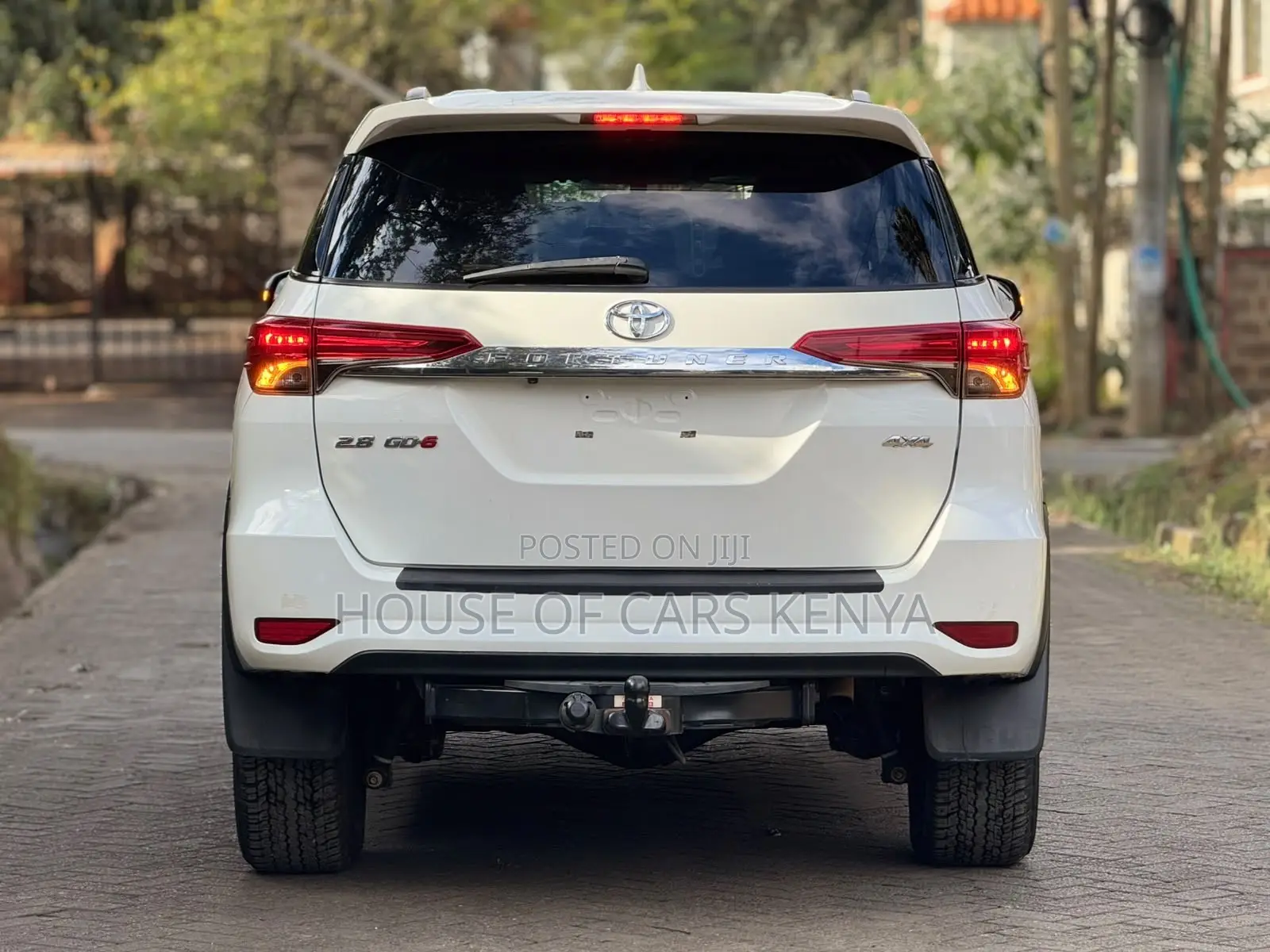 Toyota Fortuner 2019 White
