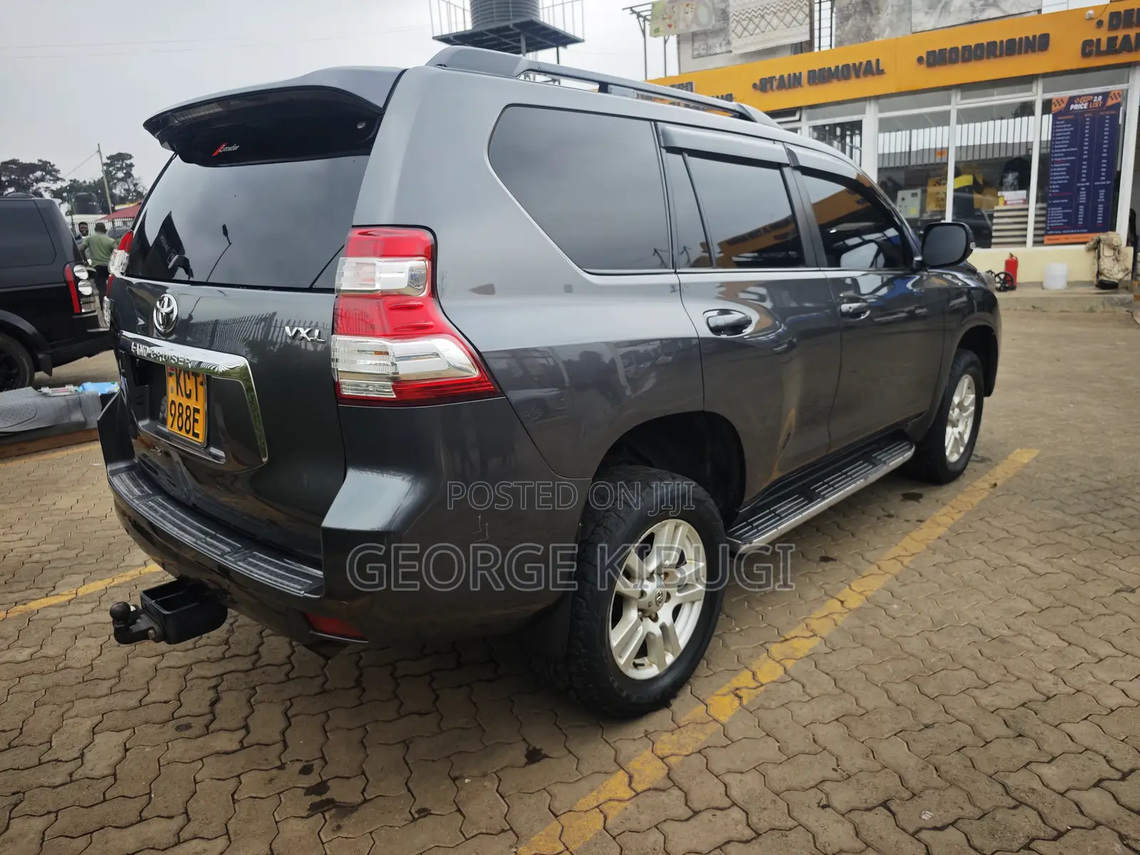 Toyota Land Cruiser Prado 2011 Black