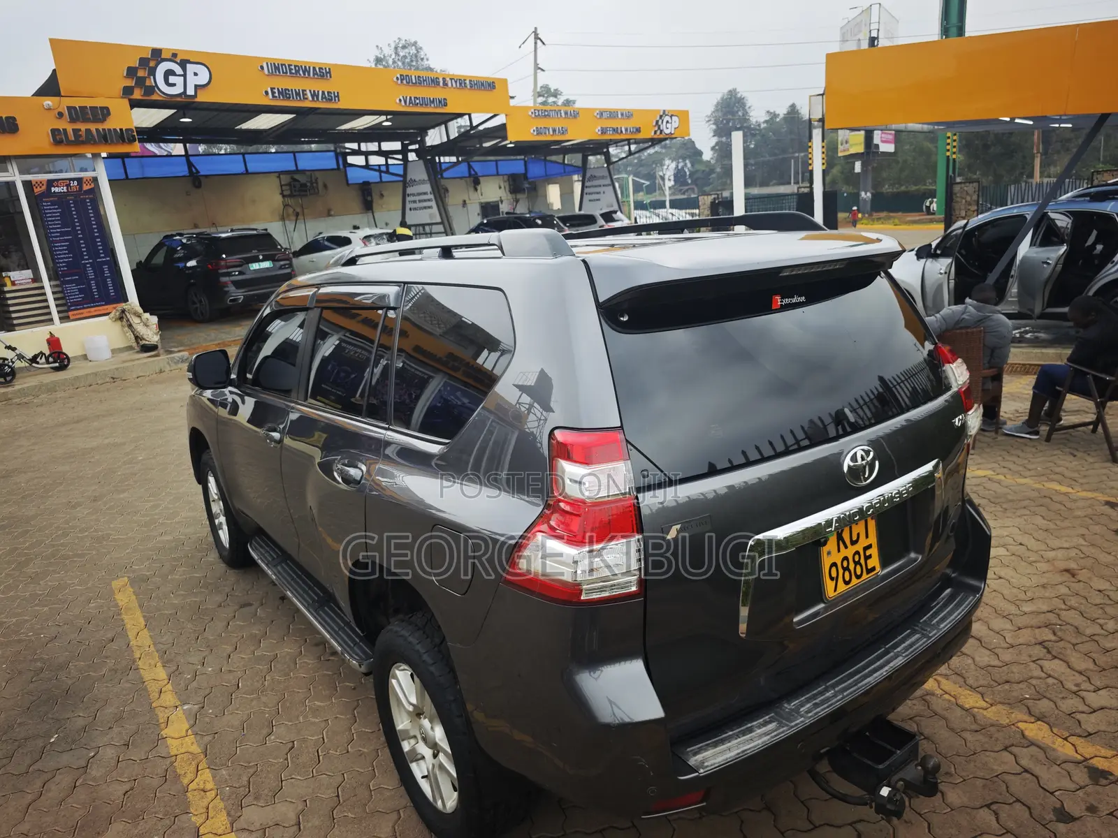 Toyota Land Cruiser Prado 2011 Black
