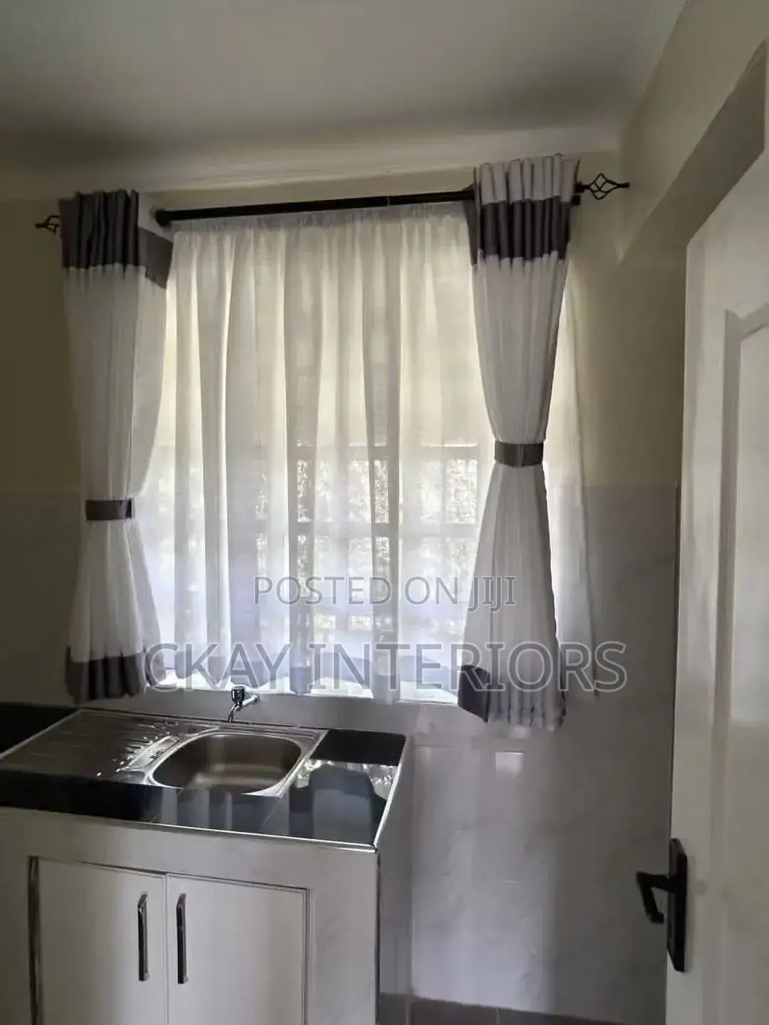 Give Your Home Kitchen Window the Beauty It Has Been Missing.